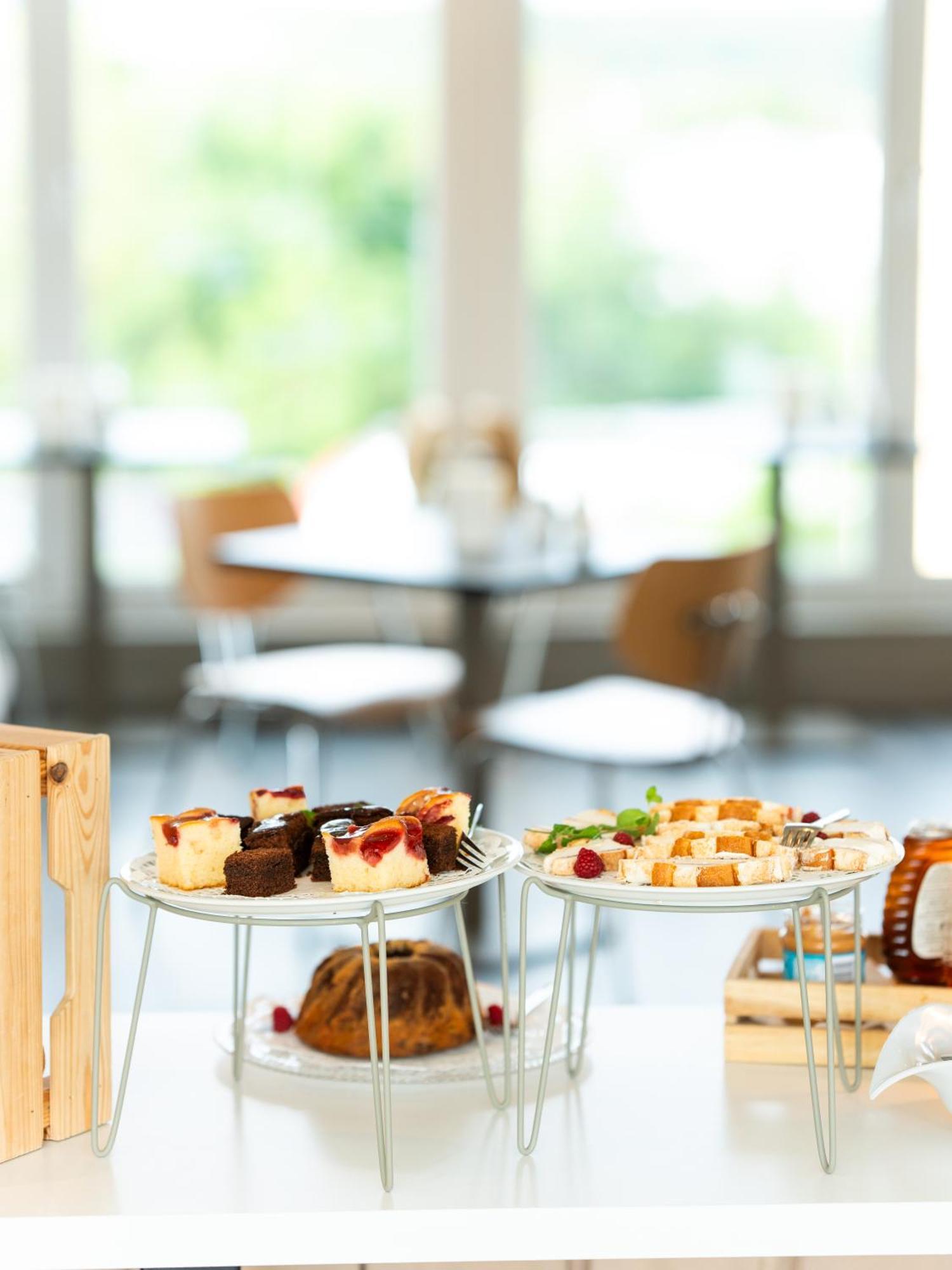 Hotel Design & Budget Schoenbrunn 3*