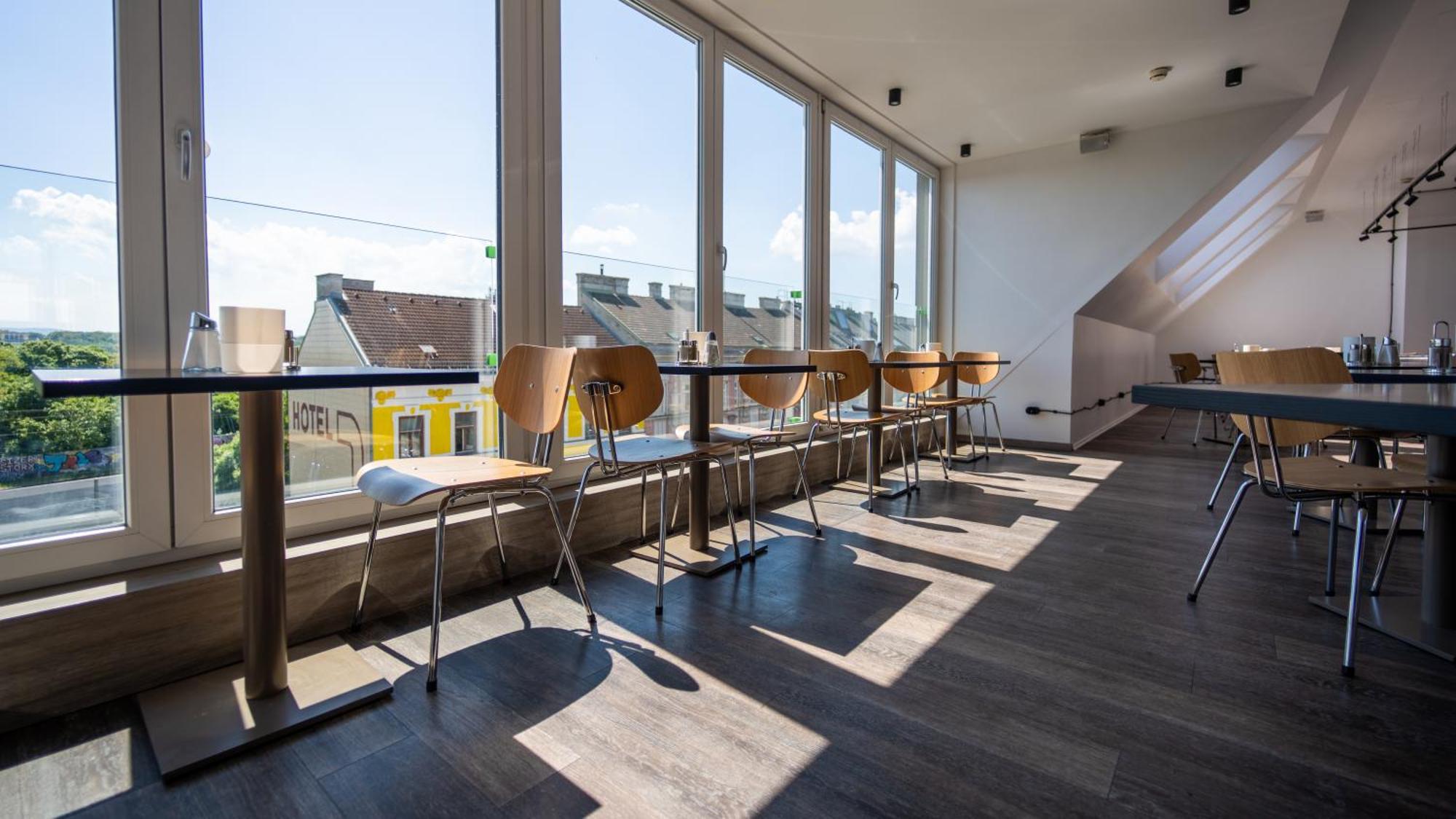 Design & Budget Schoenbrunn 3*